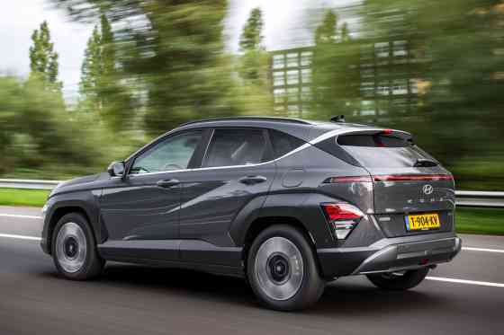 Besides Elantra, could Hyundai PH also bring Kona Hybrid? image