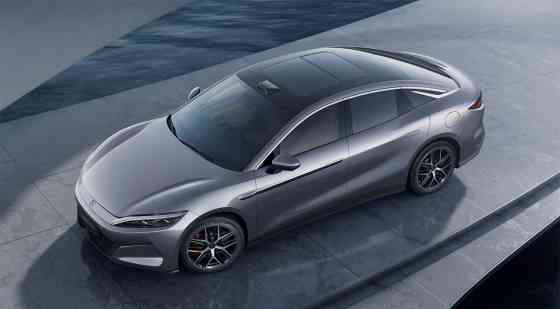 BYD's new megawatt charger can add 400 km in five minutes image