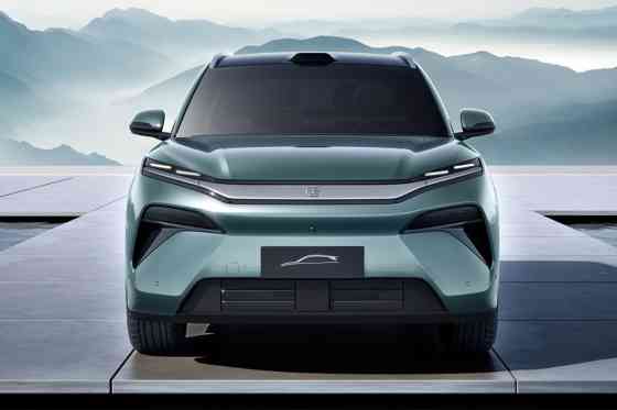 BYD's new megawatt charger can add 400 km in five minutes image