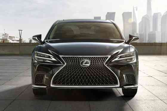 Lexus PH recalls over 300 vehicles due to adaptive high beams issue image