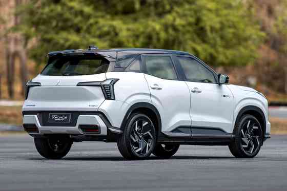 We want 2025 Mitsubishi XForce HEV here in PH image