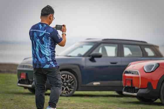 The Thailand Job: Mini Aceman SE, Cooper SE drive image