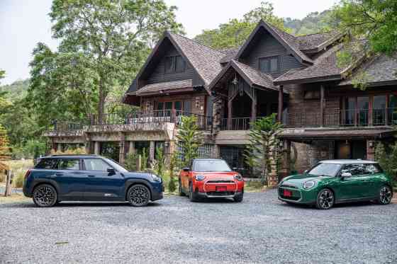The Thailand Job: Mini Aceman SE, Cooper SE drive image