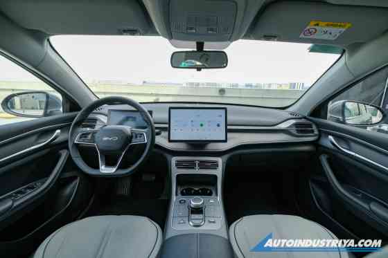 BYD SEAL 5 DYNAMIC image