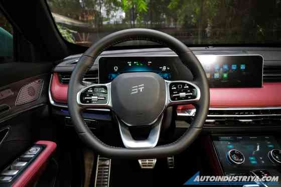 2025 Jetour X70 Lightning i-DM PHEV yours for PHP 1.648M image