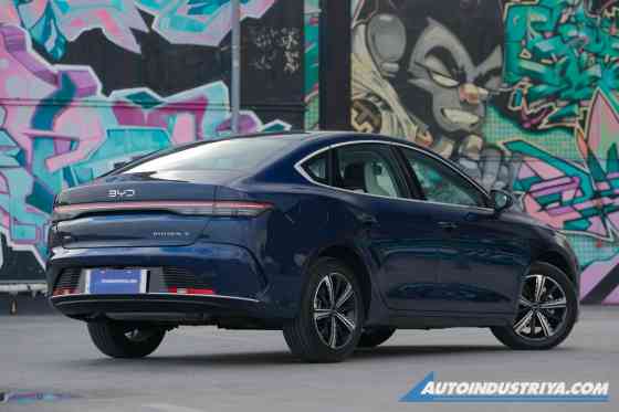 2025 BYD Seal 5 Premium PHEV image