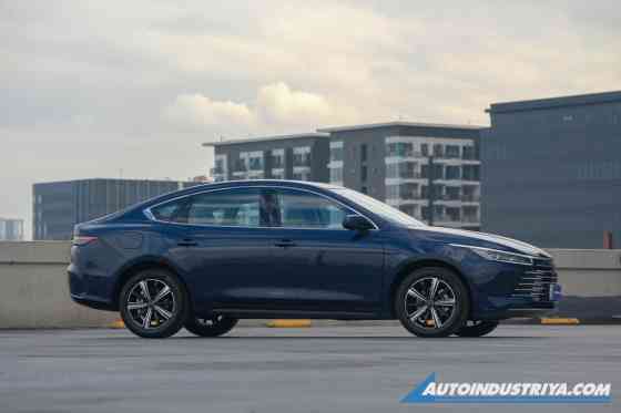 2025 BYD Seal 5 Premium PHEV image