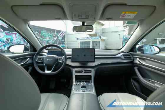 2025 BYD Seal 5 Premium PHEV image