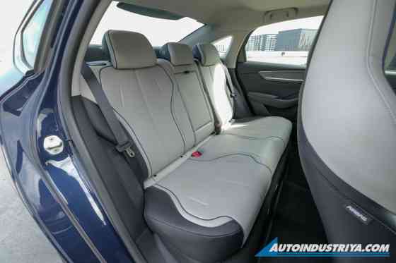 2025 BYD Seal 5 Premium PHEV image