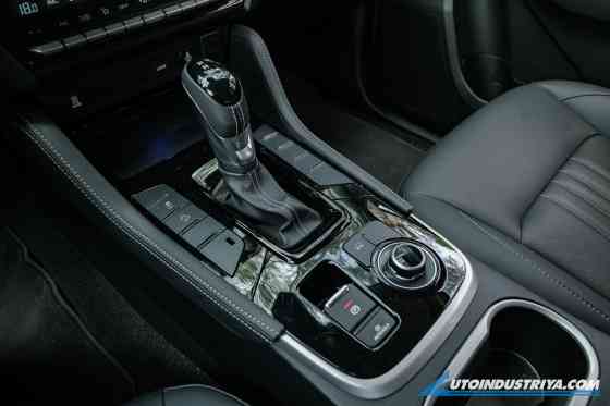 2025 Isuzu mu-X facelift debuts with PHP 1.725M starting price image