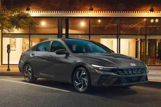 Hyundai Elantra to make PH comeback at MIAS 2025 image