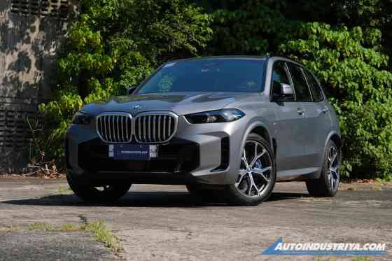 2025 BMW X5 xDrive50e M Sport PHEV image