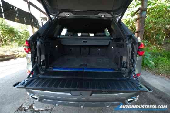 2025 BMW X5 xDrive50e M Sport PHEV image