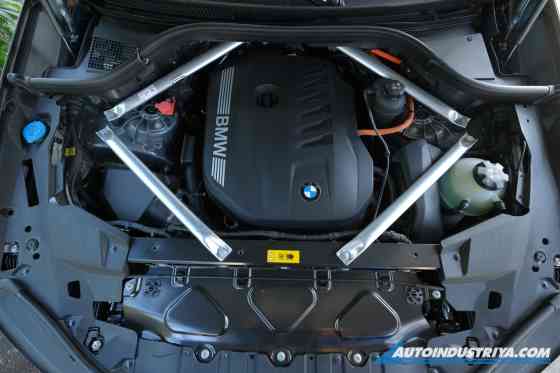 2025 BMW X5 xDrive50e M Sport PHEV image