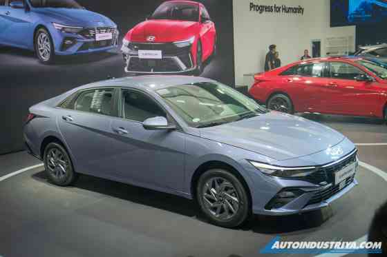 MIAS 2025: Hyundai Elantra returns to PH with hybrid, ICE engines image