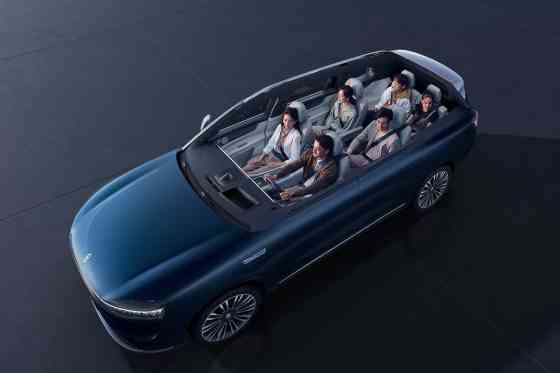 MIAS 2025: Aito M9 PHEV is one heck of a mobile tech lounge image