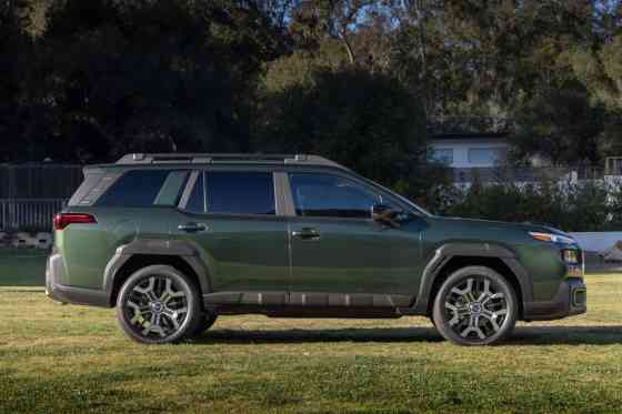 2025 Subaru Outback looks more SUV than wagon image