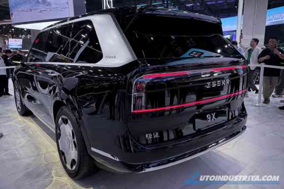 Shanghai 2025: Zeekr's flagship 9X hybrid SUV makes global debut image