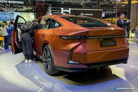 All-new 2026 Lexus ES unveiled at Shanghai Auto Show image