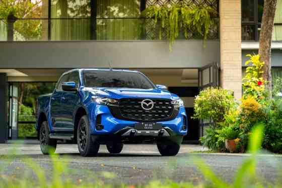 2025 Mazda BT-50 facelift launches in PH; starts at PHP 1.550M image
