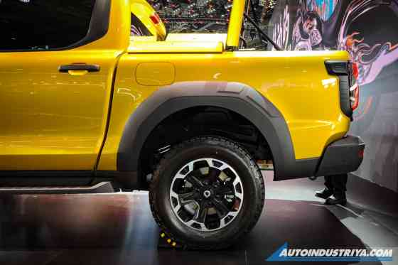 Shanghai 2025: GWM Poer Sahar Hi4-T PHEV debuts with 750 Nm, 115km EV range image