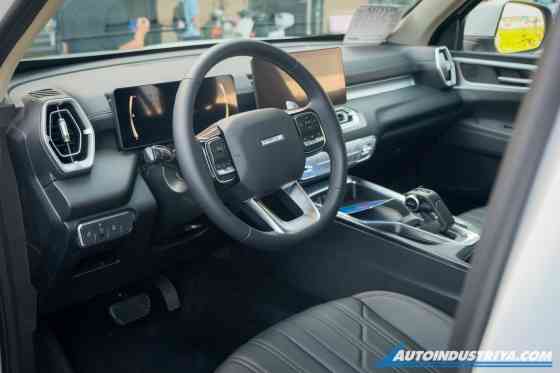 2025 GWM Haval H5 is a full-size, frame-based 4WD SUV image