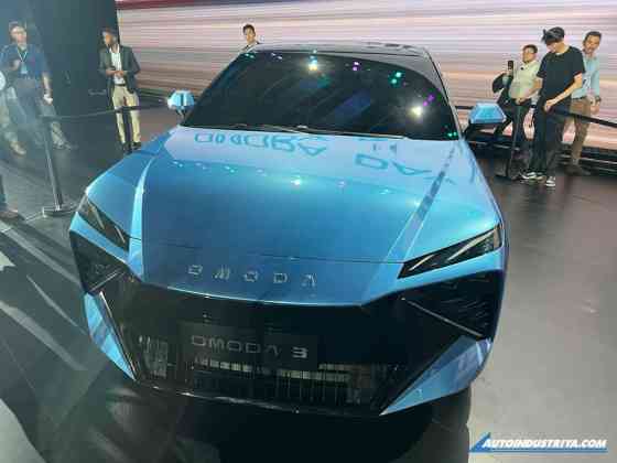 Omoda holds special preview of mecha-inspired C3 B-SUV image