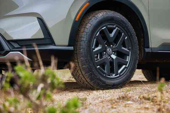 TrailSport: Honda creates an off-road ready CR-V e:HEV with AWD image
