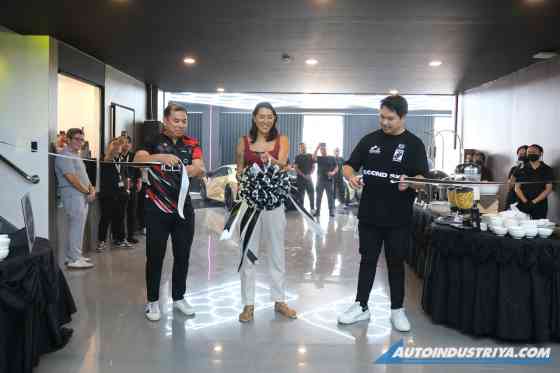 Second Skin Industries Alabang image