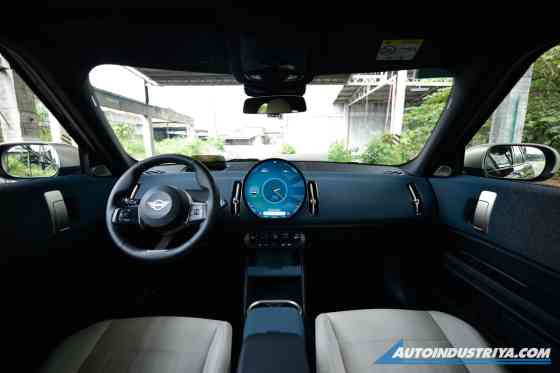 MINI Countryman EV image