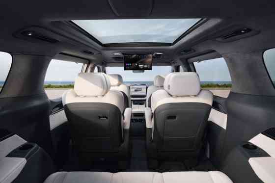 2025 Zeekr 009: Ultra-lux MPV that starts under PHP 4.2M image