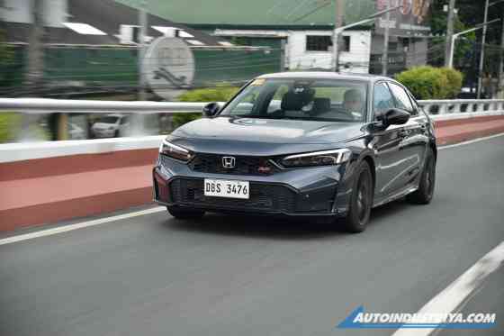 HONDA CIVIC RS image