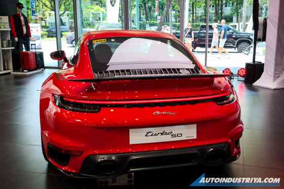 Porsche 911 Carrera GTS Hybrid, 911 Turbo 50 Years now in PH image