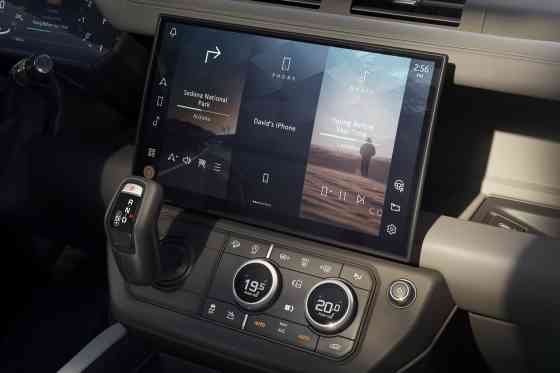 Spot the changes in 2026 Land Rover Defender image