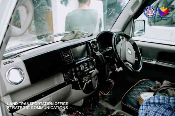 LTO, NBI confiscate 65 RHD vehicles in a Cebu talyer image
