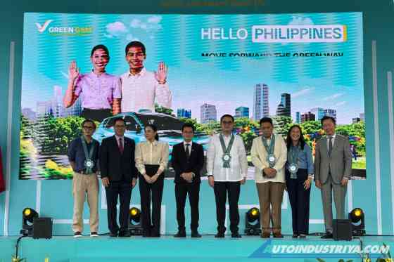 Green GSM launches in PH as first all-electric taxi service image