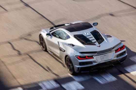 American Hypercar: Chevrolet reveals the 2026 Corvette ZR1X with 1250 HP image