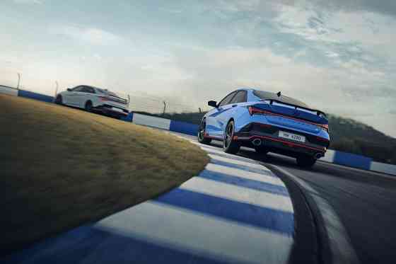 2025 Hyundai Elantra N now available with 6MT image