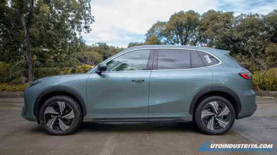 2025 Geely EX5 arrives in PH to take on BYD Atto 3 image
