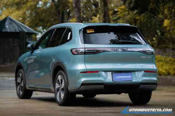 2025 Geely EX5 arrives in PH to take on BYD Atto 3 image