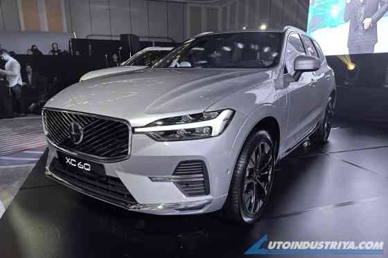 2025 Volvo XC60, XC90 refresh now in PH with plug-in hybrid image