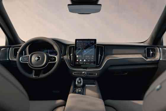 2025 Volvo XC60, XC90 refresh now in PH with plug-in hybrid image