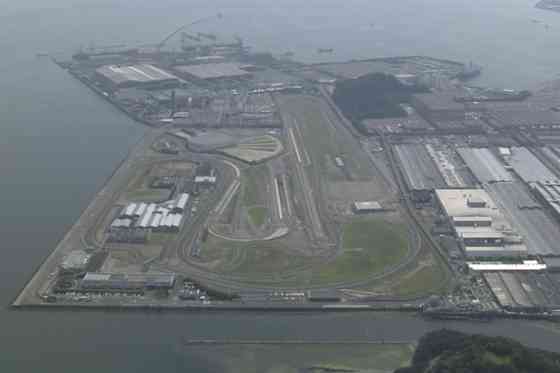 Report: Nissan, Foxconn in talks on building EVs in Japan image