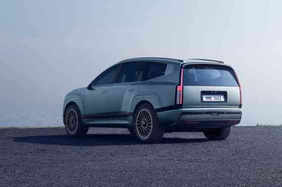 Hyundai Ioniq 9 appears on DOE's list of recognized EVs image