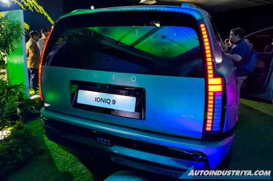 Look out EV9: 2026 Hyundai Ioniq 9 debuts with PHP 4.58M SRP image