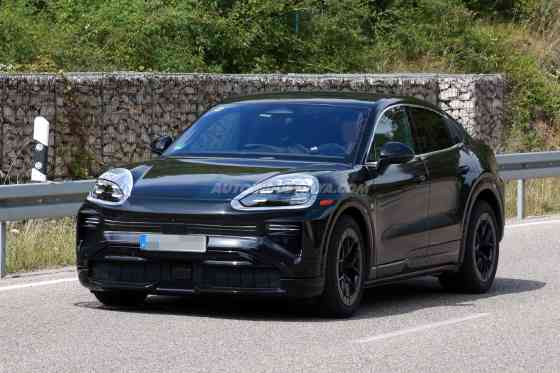 SPIED: 2026 Porsche Cayenne EV Coupe image