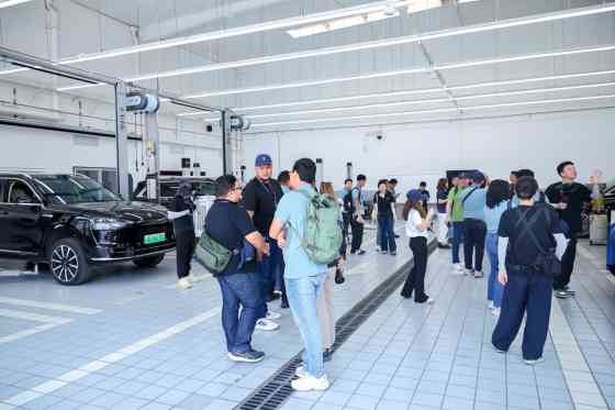 Luxury through Technology: AITO&rsquo;s new way forward image