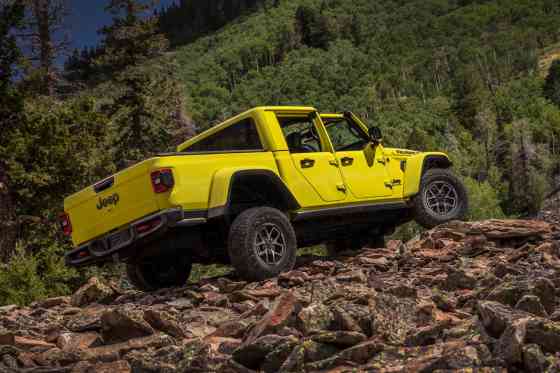 Jeep to launch more V8-powered models, will Gladiator make PH comeback? image