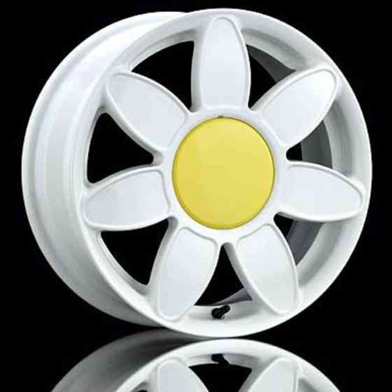 Car Talk: The weirdest wheel designs image