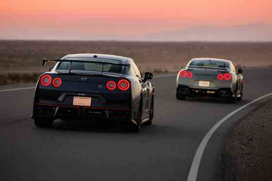 Sayonara: Final Nissan R35 GT-R has rolled off the factory image